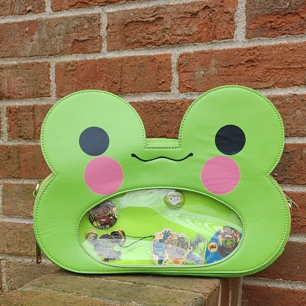 Blush Sprout Froggie Ita Bag with 8 Keychains/Pins (837)